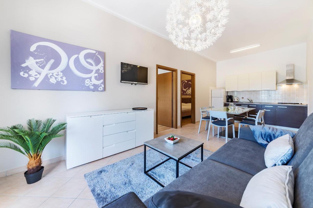 Apartments With A Parking Space Rabac, Labin - 9652 Exterior foto
