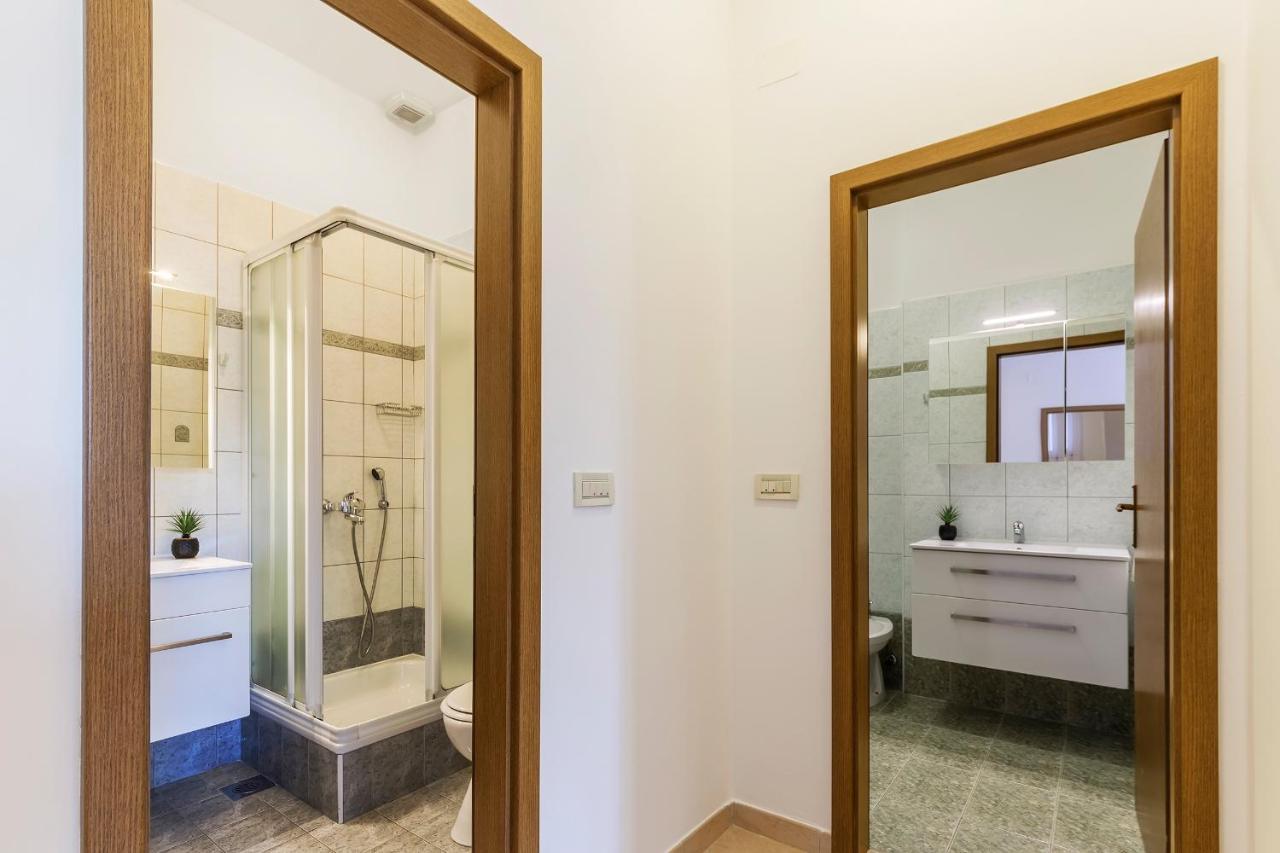 Apartments With A Parking Space Rabac, Labin - 9652 Exterior foto
